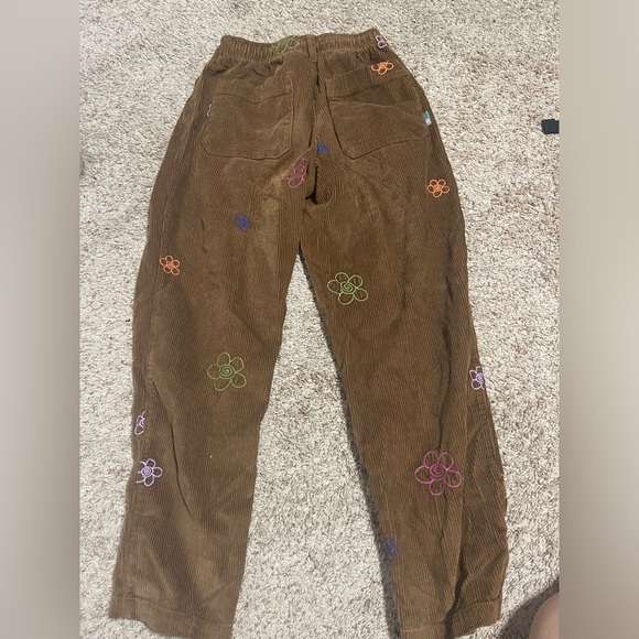 •Urban Outfitters Brown Soft Cargo Pants• - Picture 7 of 8